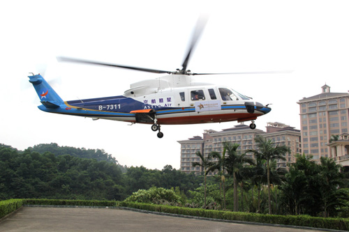 星雅航空跨界助阵观澜湖高尔夫明星赛